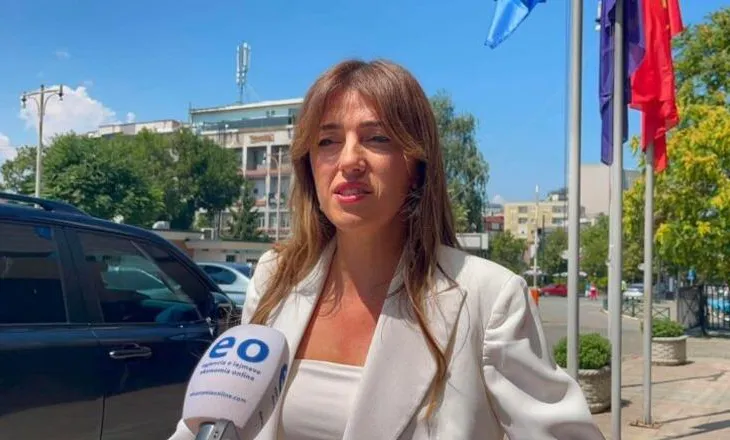 Deputetja e AAK-së hodhi vezë ndaj Kurtit, Haxhiu: Nuk kam problem me aksionet politike të deputetëve!