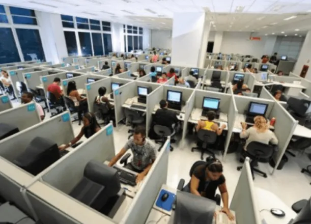 Dërgohen në gjyq tre persona, mashtronin të huajt si të rifitonin paratë e humbura në ‘Call Center’