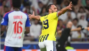 Dërgoi Fenerbahçen në fazën finale të Championsit pas 18 vitesh, flet Vedat Muriqi: Jam shumë i lumtur dhe krenar!