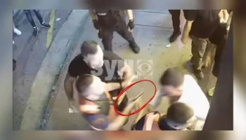 Detaje të reja nga sherri në Sarandë: Ja momenti kur polici nxjerr armën dhe ia drejton…