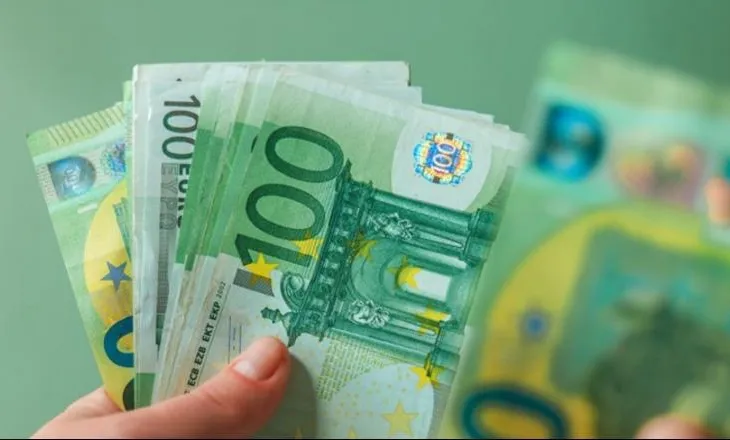 Detyrimet e prapambetura arrijnë në 84 mln euro, ministritë dhe bashkitë kanë 22.2 mln € investime të papaguara
