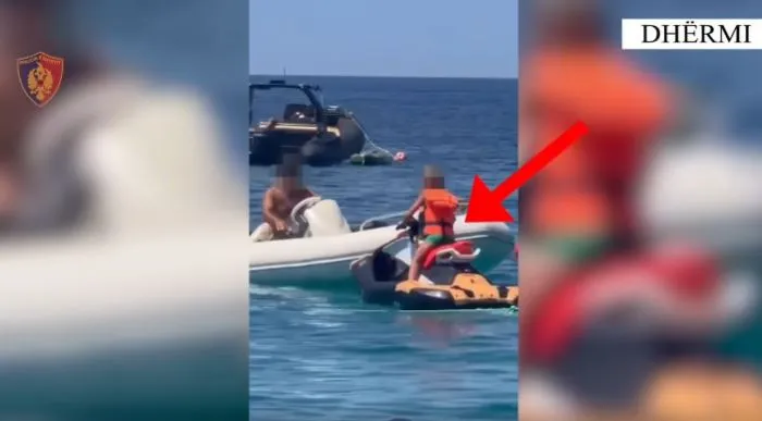Dhërmi, i dha 12-vjeçarit “Jet Ski”, gjobitet pronari dhe bllokohet mjeti lundrues