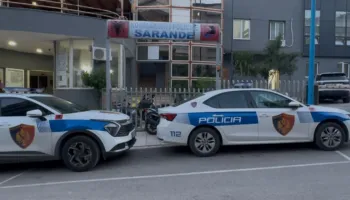 Dhunuan Shefin e Krimeve në Sarandë, arrestohen 6 persona, 1 shpallet në kërkim. Pezullohen dy efektivë policie