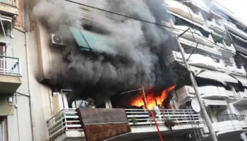 Digjet një apartament në Shkëmbin e Kavajës, 6 persona me vështirësi në frymëmarrje