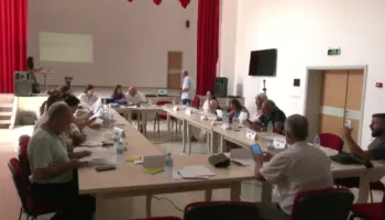 Dimal kundërshton hartën e re territoriale, Këshilli Bashkiak i thotë “Jo” shkrirjes me Berati