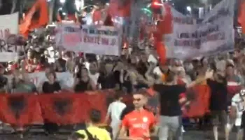 Dita e 76-të e protestës, qytetarët nisin marshimin në rrugë