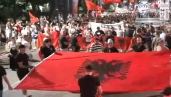 Dita e 77 e protestës, qytetarët nisin marshimin në rrugë