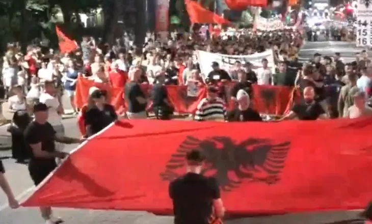Dita e 77 e protestës, qytetarët nisin marshimin në rrugë
