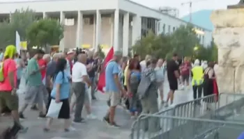 Dita e 79-të e protestës, qytetarët marshojnë drejt Kryeministrisë