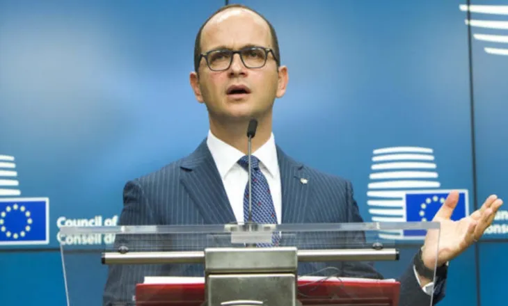 Ditmir Bushati: Pse vizita e Zelenskyt në Beograd nuk e afron Serbinë me Perëndimin