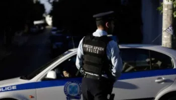 Djali fshehu trupin e të atit të vdekur në frigorifer, zbulohen detaje nga ngjarja makabre në Greqi