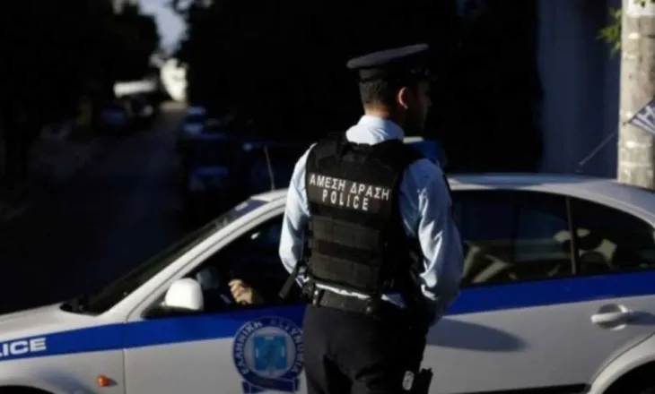 Djali fshehu trupin e të atit të vdekur në frigorifer, zbulohen detaje nga ngjarja makabre në Greqi