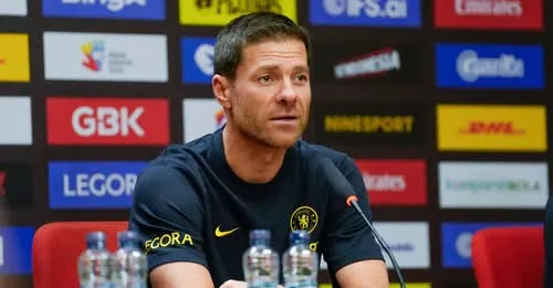 “Do të ketë një sezon të shkëlqyer”, Alonso bën një parashikim të guximshëm për yllin e Chelsea-t