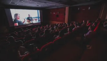 DokuFest shpalosi program që solli histori mbi qëndrueshmërinë, identitetin, kujtesën dhe raportin mes njeriut dhe botë