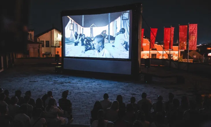 DokuFest XXV: Dokumentarë, debate dhe art bashkëkohor në ditën e dytë të festivalit
