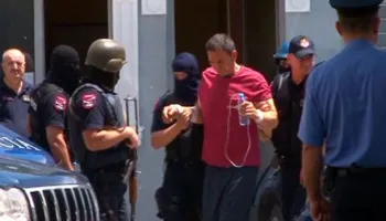 Donte të merrte pjesë në varrimin e të ëmës, ‘Burgjet’ refuzojnë kërkesën e Çapjas! Policia nuk garanton dot sigurinë