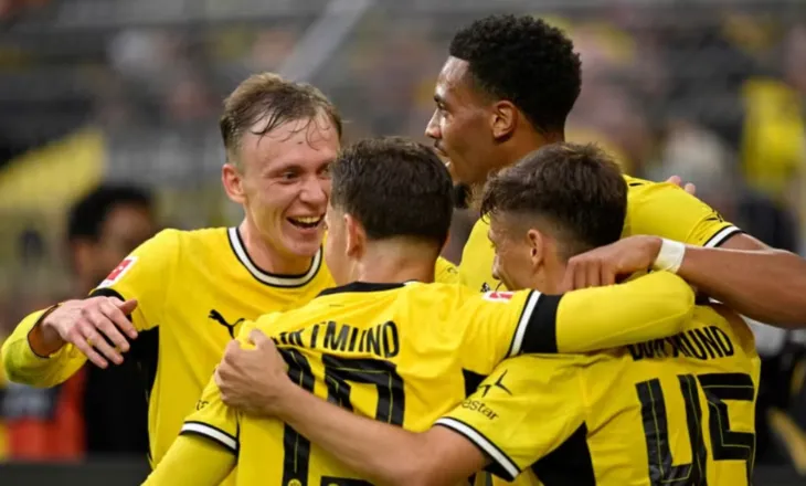 Dortmund nuk e diskuton Hamburger dhe e nis me këmbë të mbarë sezonin e ri (video)