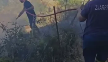 Dropull, zjarri rrezikon fshatin Selo