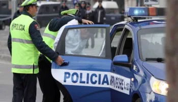 Dy të arrestuar në Lezhë dhe Kurbin për dhunë në familje, zbulohen armë dhe tritol