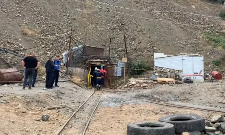 Dyshohet se ka humbur jetën në minierën e Bulqizës, vijojnë kërkimet për gjetjen e minatorit 40-vjeçar