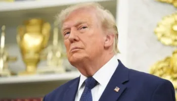 E bujshme nga “WSJ”: Trump braktis marrëveshjen bërthamore me Iranin, për të hapur ngushticën e Hormuzit! Ja shkaqet e tërheqjes