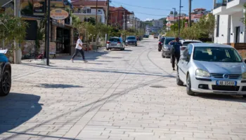 E rëndë në Ksamil/ Vritet me thikë një i ri francez