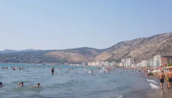 E rëndë në Shëngjin, 18-vjeçari nga Kosova gjendet i pajetë në det, dy pistat e hetimit!