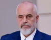 EDI RAMA PERPLASET ME VUÇIÇIN PER KOSOVEN