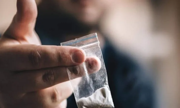 Ekspertët: Rritet numri i grave përdoruese të drogës
