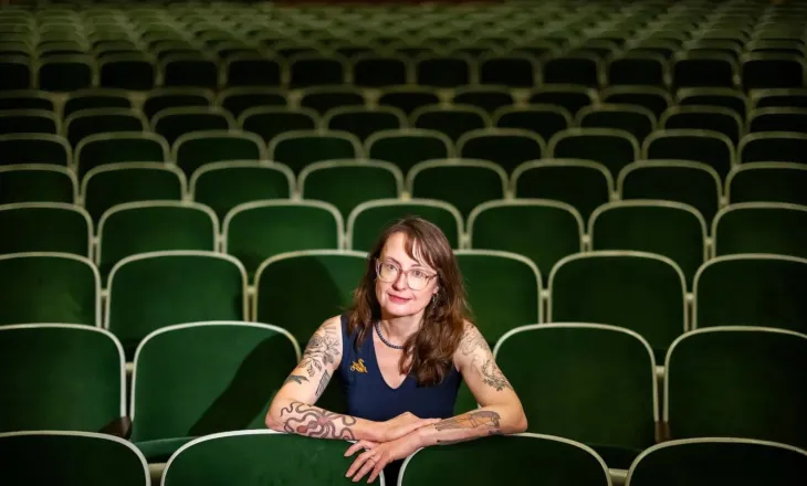 Emily Wilson zbulon pesë librat që frymëzuan përkthimin e saj të “Odiseas”