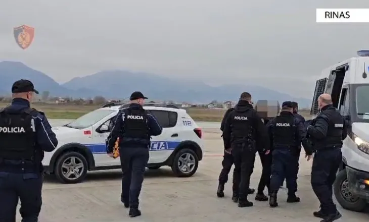 EMRI/ Gjykata e Pejës e kishte dënuar me 11,5 vite burg për vrasje, Interpoli i çon nën pranga Prishtinës kosovarin e kërkuar!