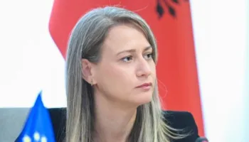 Erjona Ismaili jep dorëheqjen nga posti si bashkëkryetare e PS Vlorë: Po hap rrugën për drejtuesit e rinj
