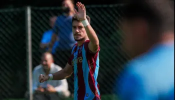 Ernest Muçit i mjaftojnë 4 minuta për të ndëshkuar ekipin e Serie A me një supergol (video)