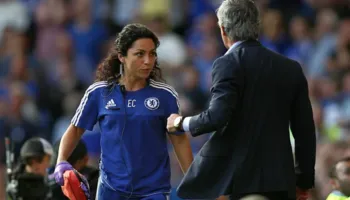Eva Carneiro shpresonte që e kaluara me Mourinhon të mos rikthehej më: “Ja ku jemi sërish duke përjetuar më të keqen…”