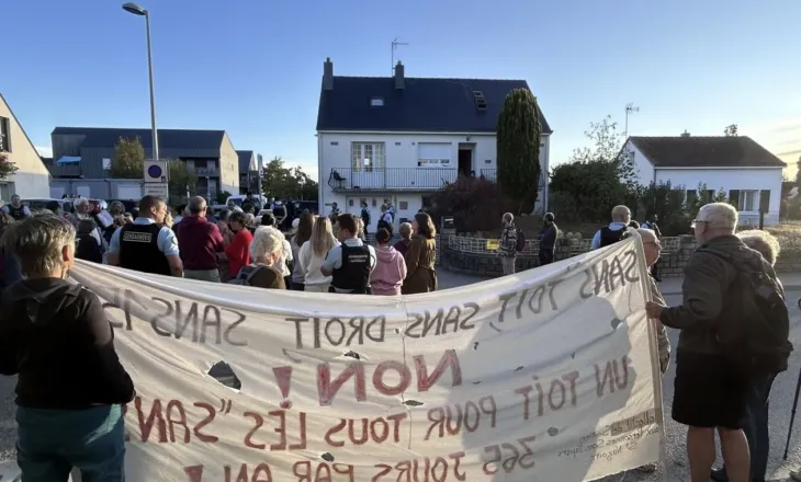 Familja shqiptare dëbohet pas tetë vitesh në Francë, banorët vendas u dalin në mbrojtje