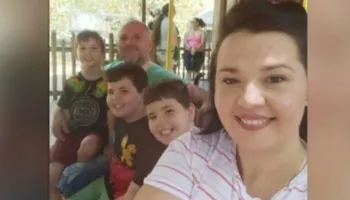 Familja shqiptare humbi 3 fëmijë nga zjarri në Florida, fqinjët rrëfejnë mes lotësh