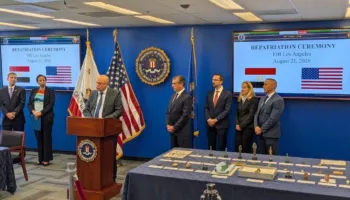 FBI i rikthen Egjiptit 48 artefakte kulturore të trafikuara ilegalisht