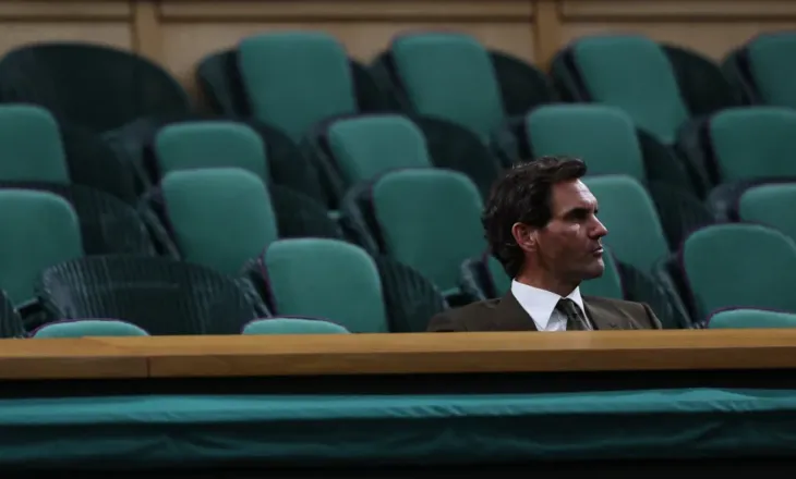 Federer nuk është më miliarder, fajësohet për rënien e tregut të aksioneve të kompanisë së tij të këpucëve