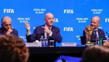 FIFA i del përsëri në mbrojtje Infantinos dhe tërhiqet përfundimisht nga shitja e aksioneve të Botërorit!