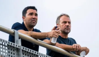 Flick dhe Deco kanë vendosur: Barcelona pa sulmues tjetër nëse nuk vjen Julian Alvarez