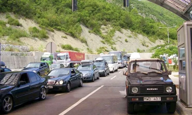Fluks i lartë drejt Shqipërisë, MEPJ: Po punojmë për të ulur pritjet në kufirin Kroaci–Mal i Zi
