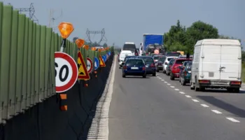 Fluks në dalje në portin e Durrësit, mbi 44 mijë udhëtarë dhe 12 mijë automjete përpunohen në 5 ditë