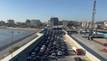 Fluks në port, mbi 2 mijë pasagjerë mbërrijnë sot në Vlorë