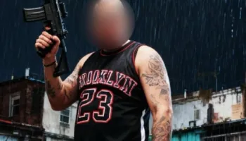 Foshnja gjendet e pajetë në një apartament në Kypseli, çifti përballet me akuza të rënda