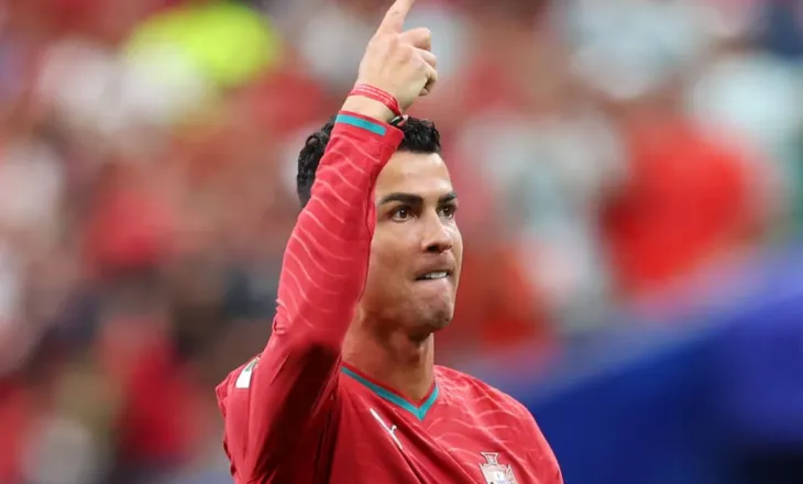 Fundjavën e ardhshme do të ndodhë ngjarja e vitit. Ronaldo zyrtarizon lajmin e bujshëm