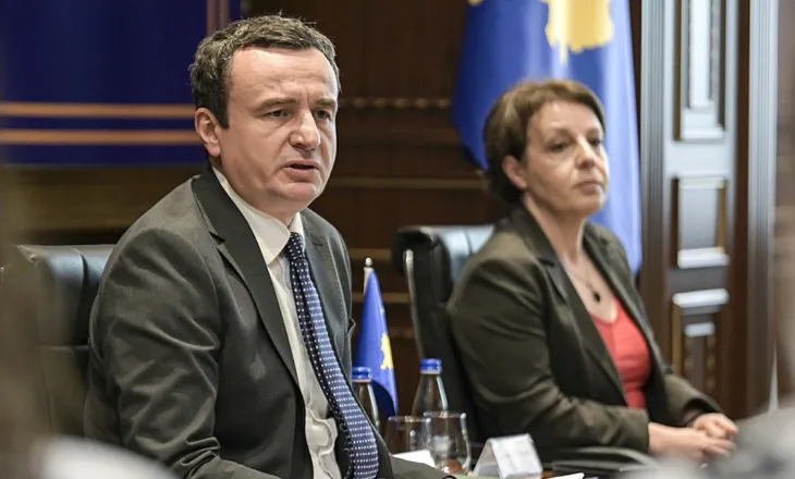 Gërvalla përplaset me BE-në, mbron vendimin për gjyqtarët serbë