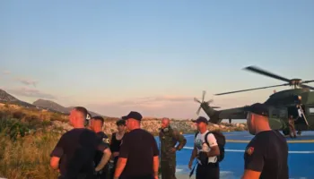 Gjenden dy turistët në malin e Çikës, evakuohen me helikopter