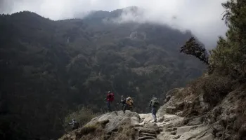 Gjenden mbetjet e 5 alpinistëve të zhdukur në Nepal