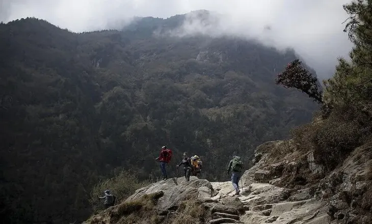 Gjenden mbetjet e 5 alpinistëve të zhdukur në Nepal