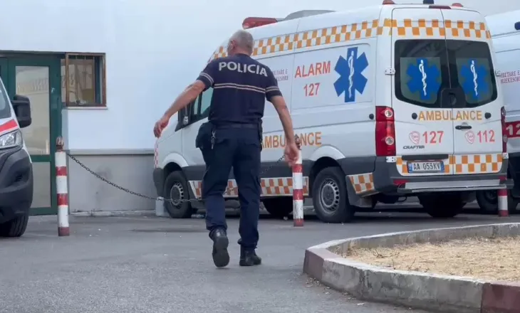 Gjendet i pajetë një person në shkallët e një pallati në Elbasan